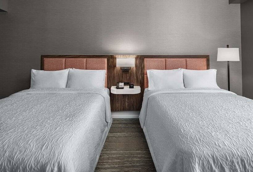 בית מלון כפרי Hampton Inn Boston Woburn