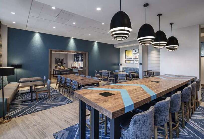 בית מלון כפרי Hampton Inn Boston Woburn