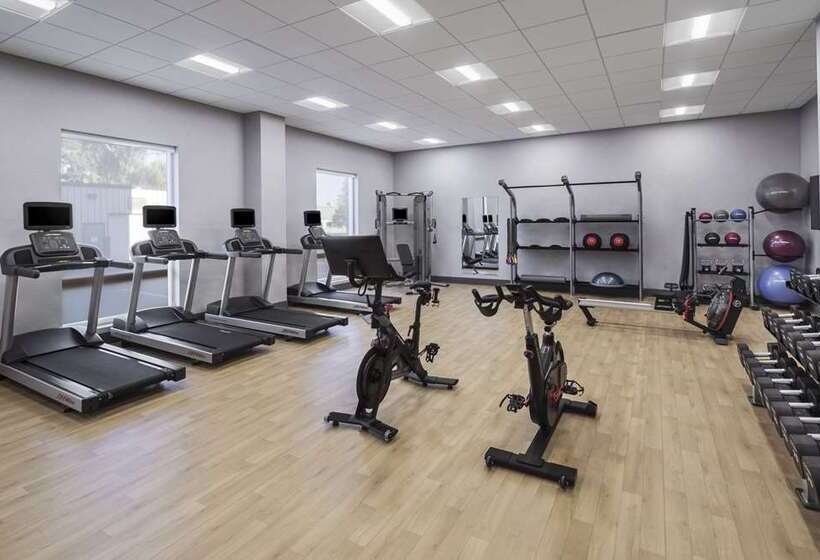 בית מלון כפרי Hampton Inn Boston Woburn