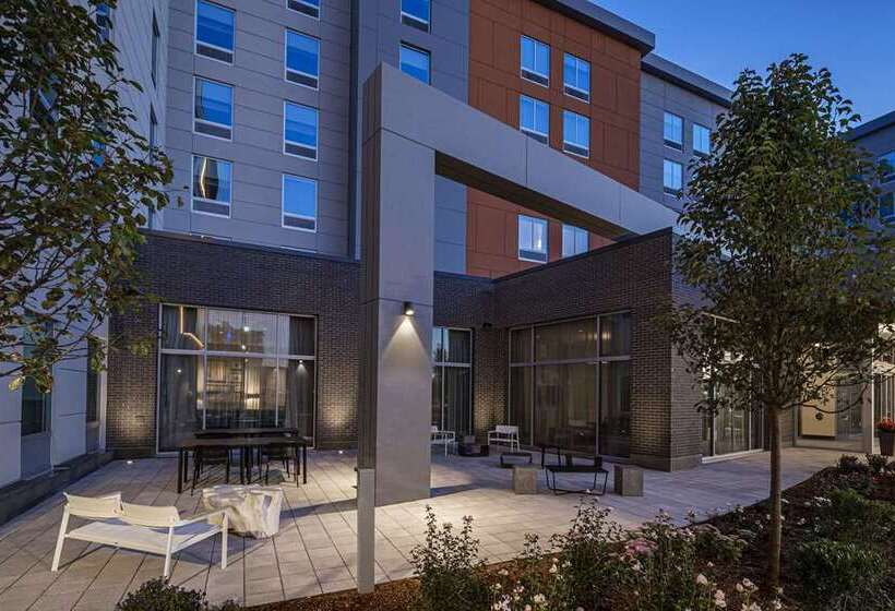 בית מלון כפרי Hampton Inn Boston Woburn