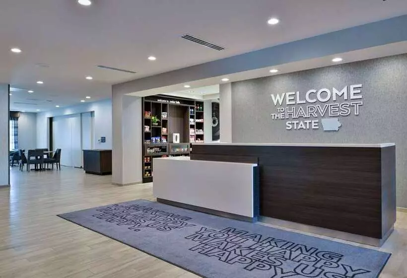 Hotelli Hampton Inn Cedar Falls Downtown