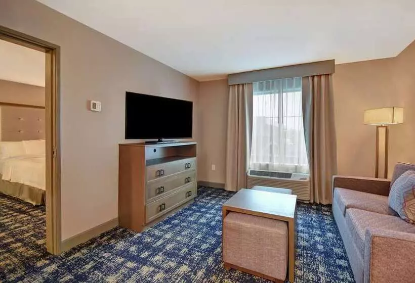 هتل Homewood Suites By Hilton Orange New Haven