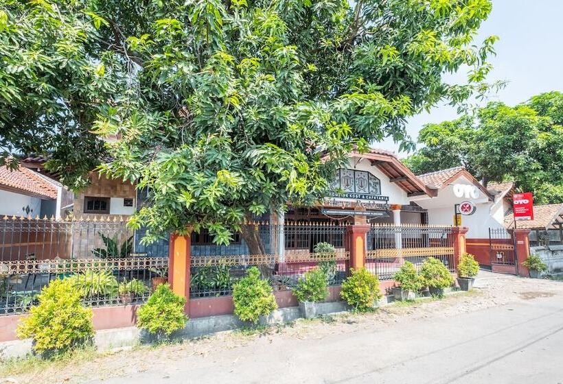 ホテル Rahayu Residence Syariah By Oyo Rooms