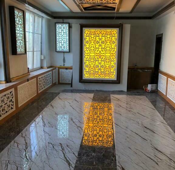 פנסיון Demosan Hotel Hilden