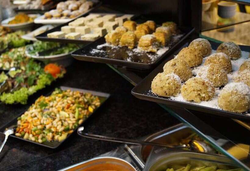 פנסיון Demosan Hotel Hilden