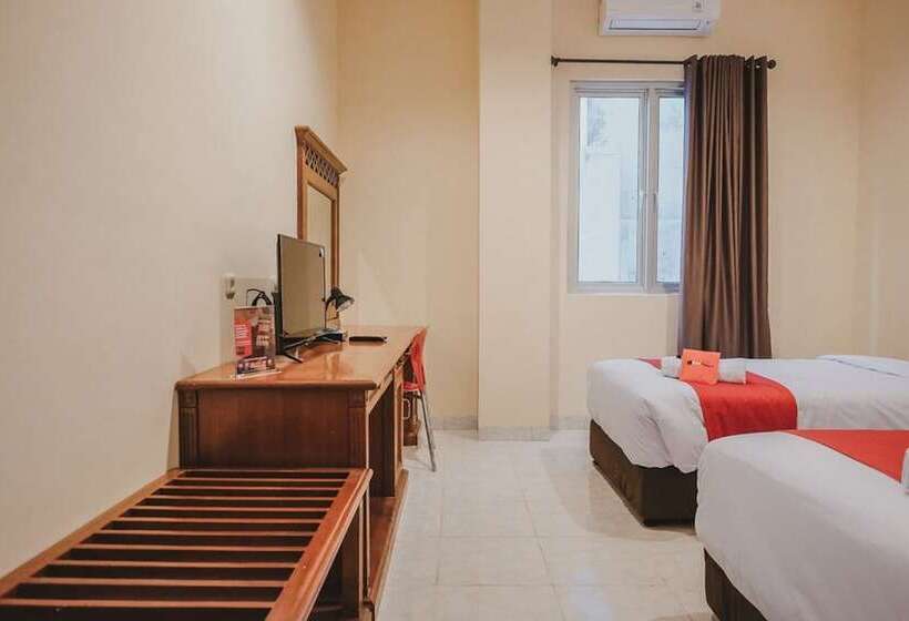 بنسيون Reddoorz Plus Near Plaza Blok M