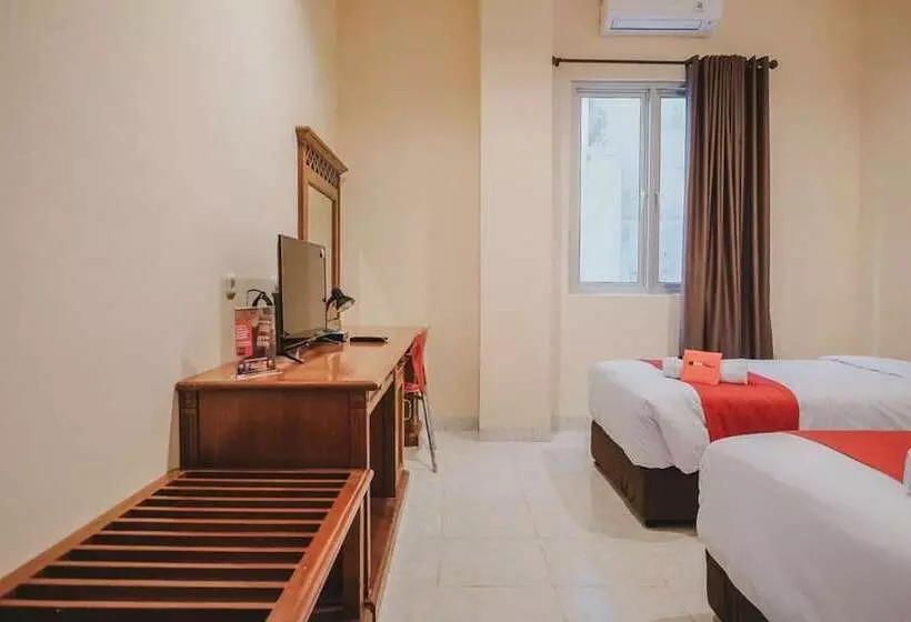 ペンション Reddoorz Plus Near Plaza Blok M