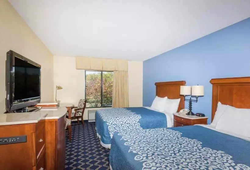 Aderi Hotel Near Casino