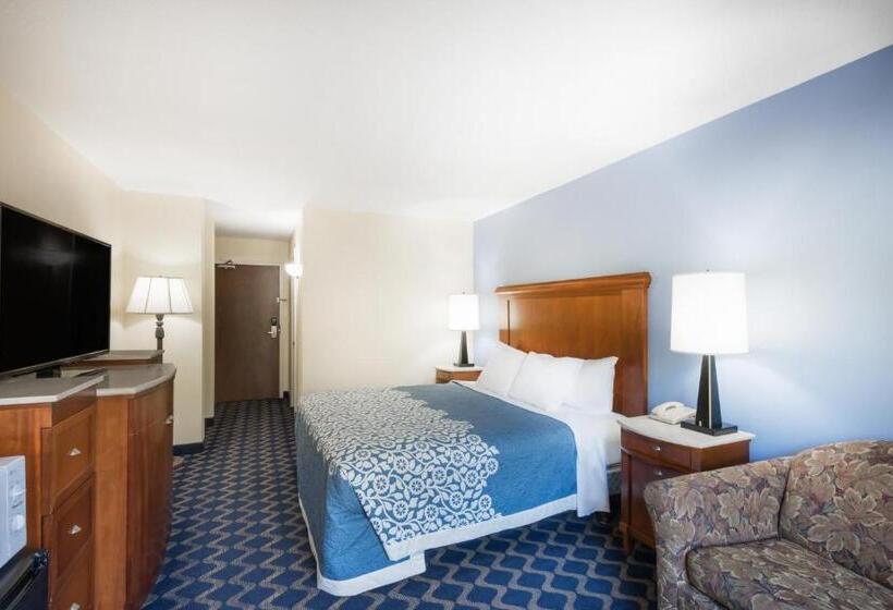 Aderi Hotel Near Casino