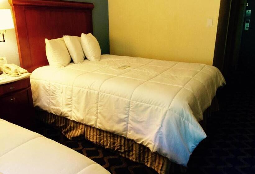 Aderi Hotel Near Casino