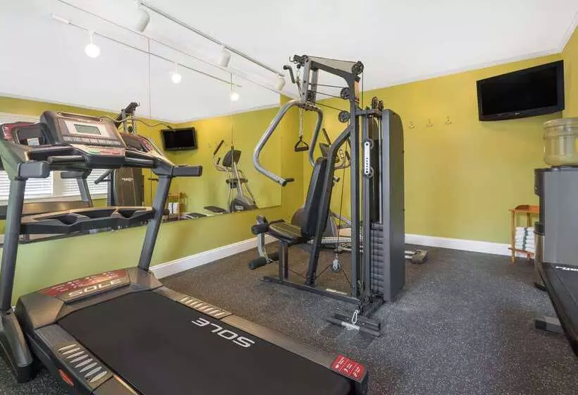 호텔 Baymont By Wyndham Sevierville Pigeon Forge