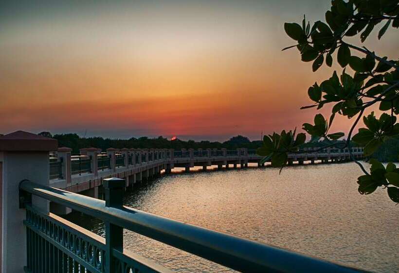 בית מלון כפרי Best Western Intracoastal Inn