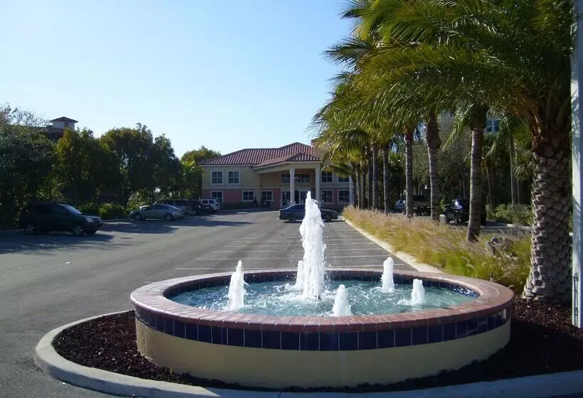 호텔 Best Western Intracoastal Inn