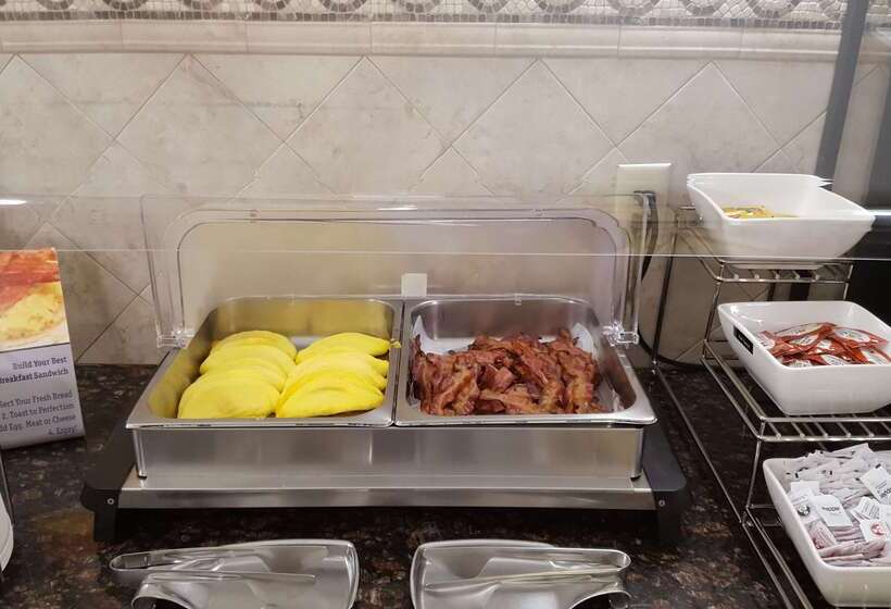 בית מלון כפרי Best Western Intracoastal Inn