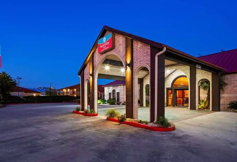 Hotel Surestay Plus By Best Western San Antonio Fiesta Inn