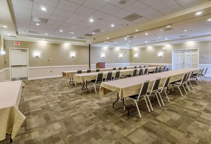 فندق Best Western Plus Inn At Hunt Ridge