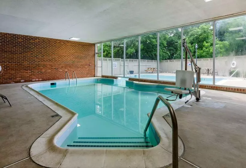 فندق Best Western Plus Inn At Hunt Ridge