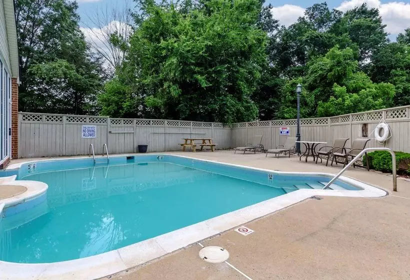 فندق Best Western Plus Inn At Hunt Ridge