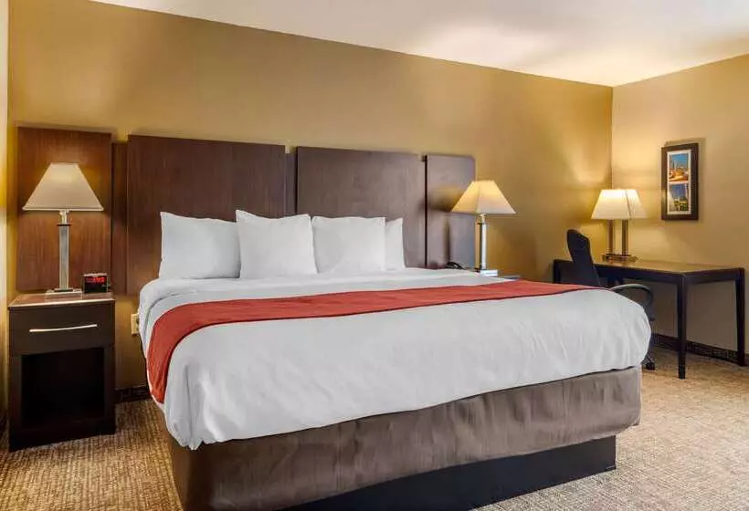 호텔 Comfort Inn & Suites Perry National Fairgrounds Area