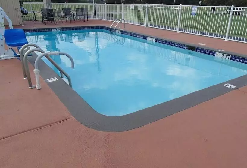 Отель Quality Inn Glenpool Tulsa