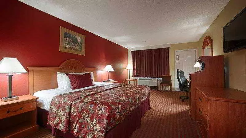 Отель Quality Inn Glenpool Tulsa