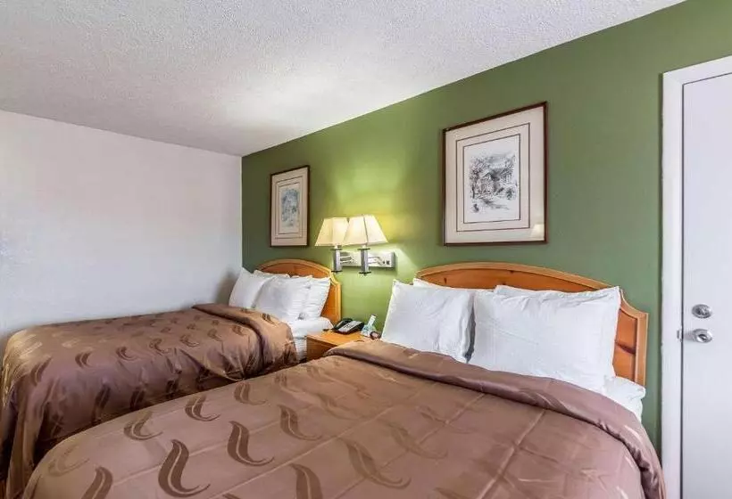 ホテル Quality Inn