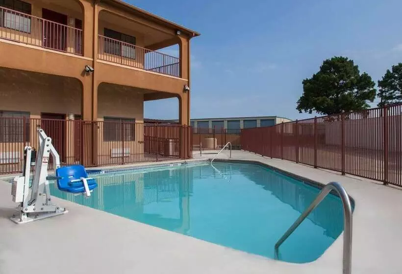 호텔 Super 8 By Wyndham Bastrop Tx