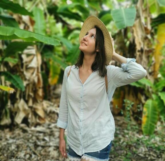 پانسیون Blue Water Thoddoo Inn