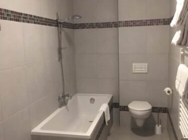 בית מלון כפרי Ar Men 2