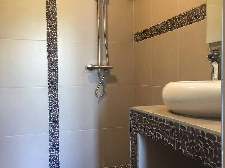 בית מלון כפרי Ar Men 2