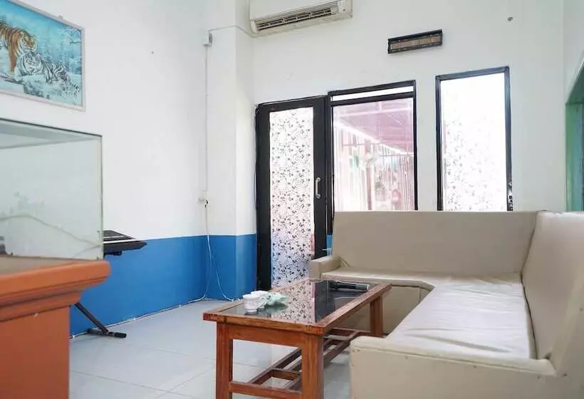 ホテル Oyo 1315 Paris