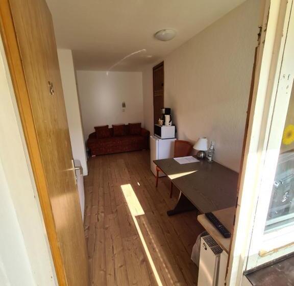 ホテル & Restaurant Krone