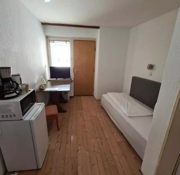 Hotelli & Restaurant Krone