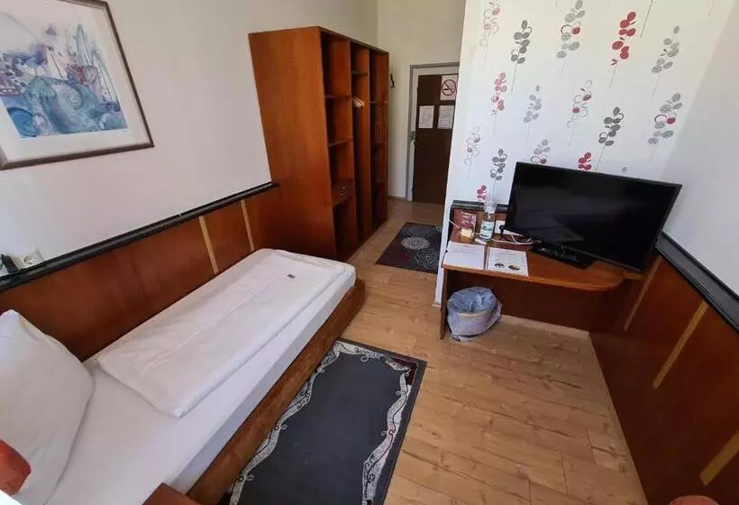 Hotelli & Restaurant Krone