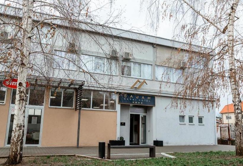 هتل Sajam Garni