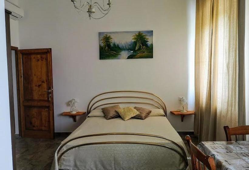 פנסיון La California