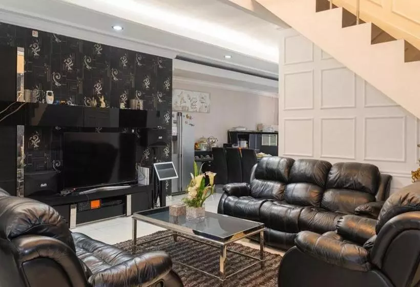 Majatalo Yayah Residence Ii Syariah Redpartner