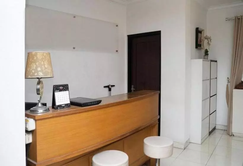 Majatalo Yayah Residence Ii Syariah Redpartner