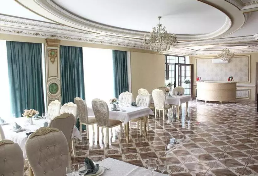 Firuze Hotel & Restaurant