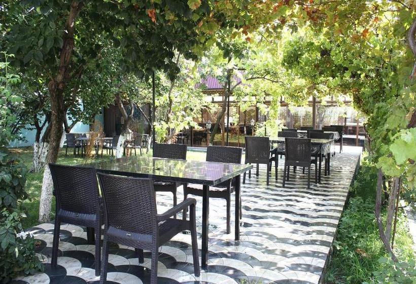 Firuze Hotel & Restaurant