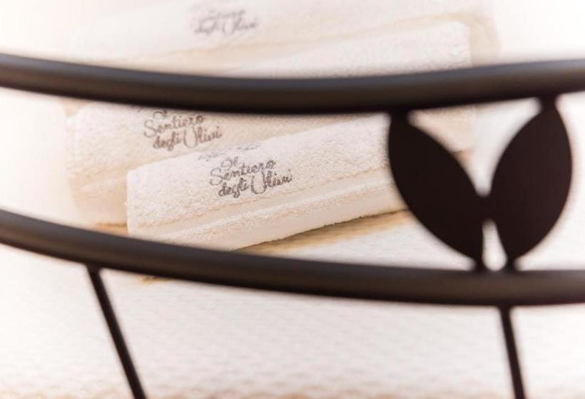 בית מלון כפרי Il Sentiero Degli Ulivi