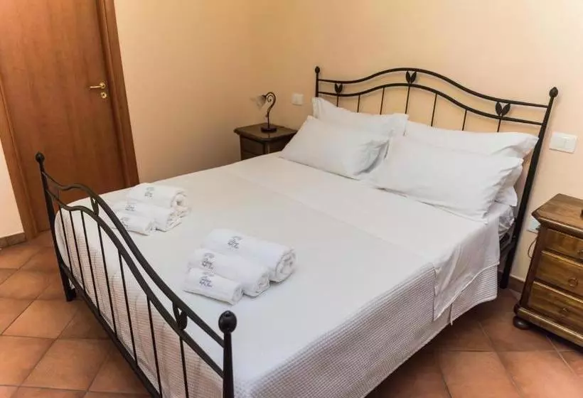 Hotelli Il Sentiero Degli Ulivi