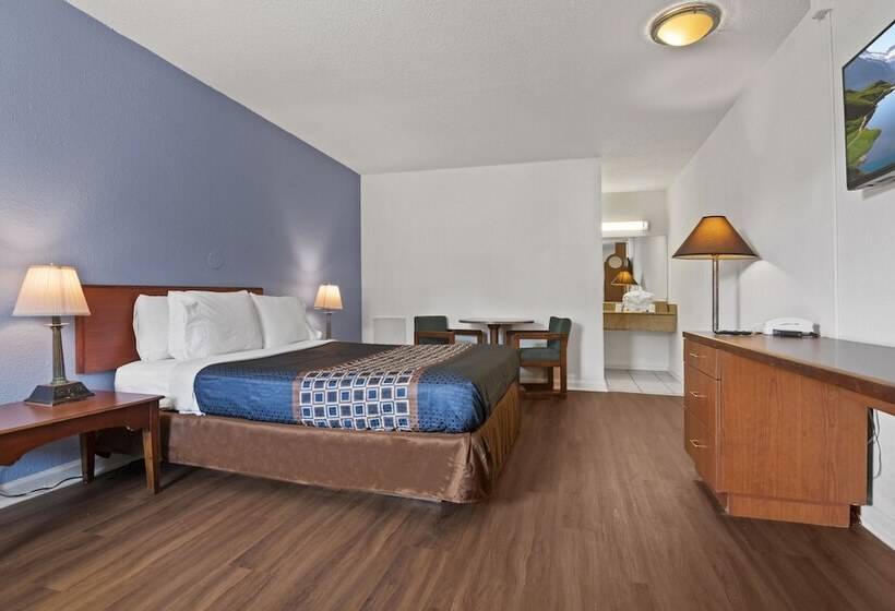 Мотель Economy Lodge Portsmouth