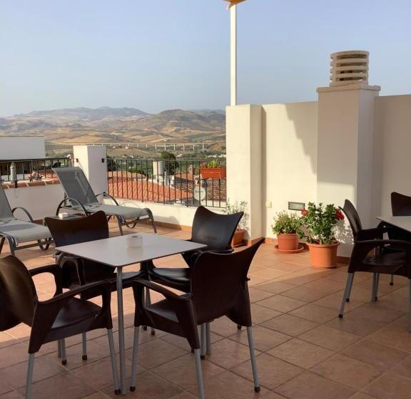 Пансион Hostal Delia