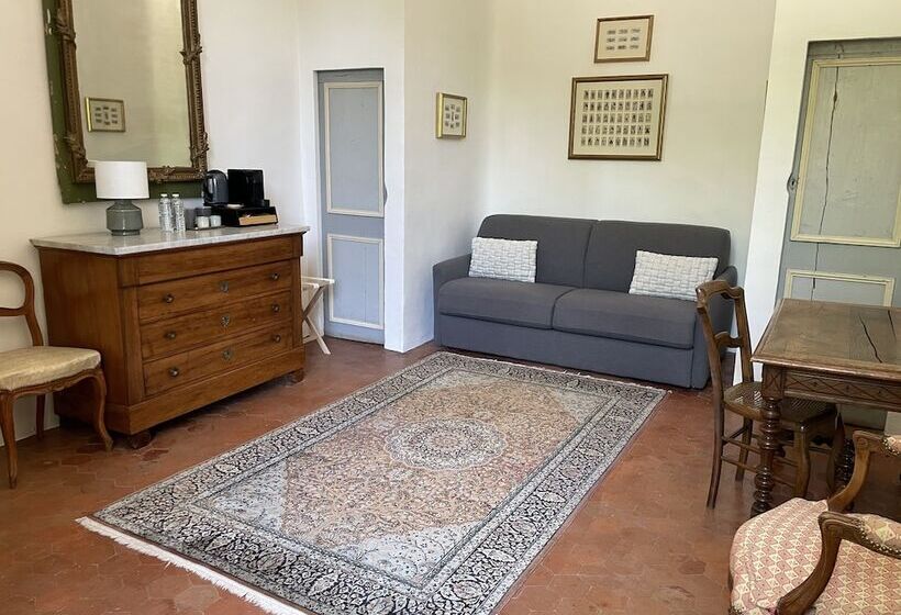 تختخواب و صبحانه Château De Saint Girons Luxury Guest House In Provence