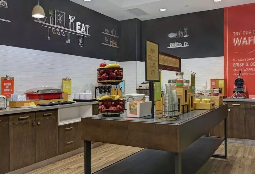 Hotelli Hampton Inn By Hilton Peterborough