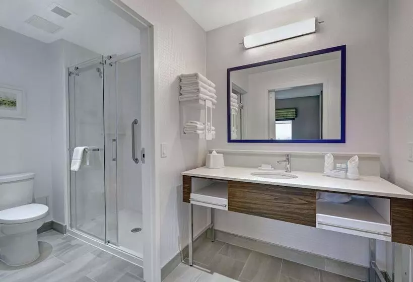 Hotelli Hampton Inn By Hilton Peterborough
