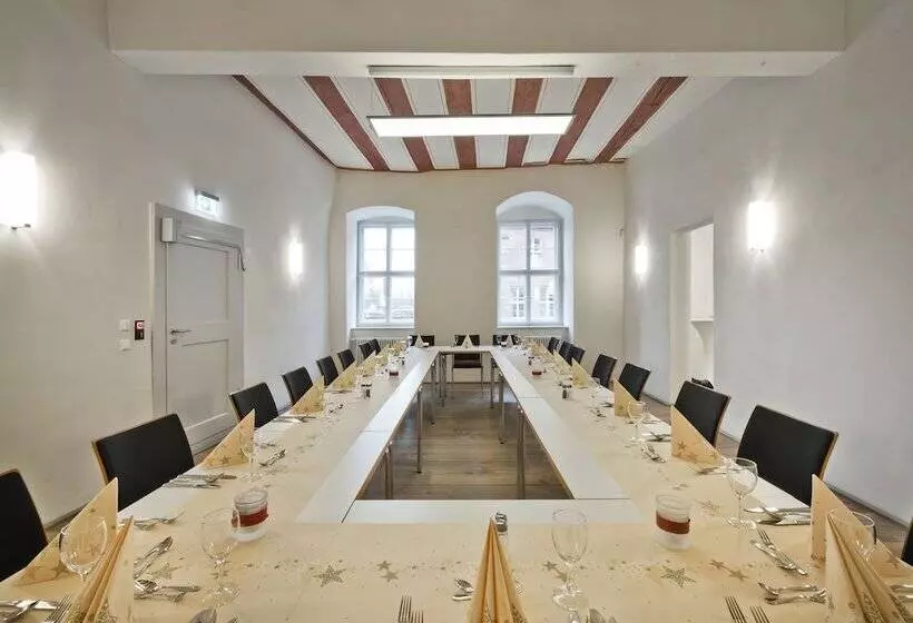 هتل Restaurant Remise