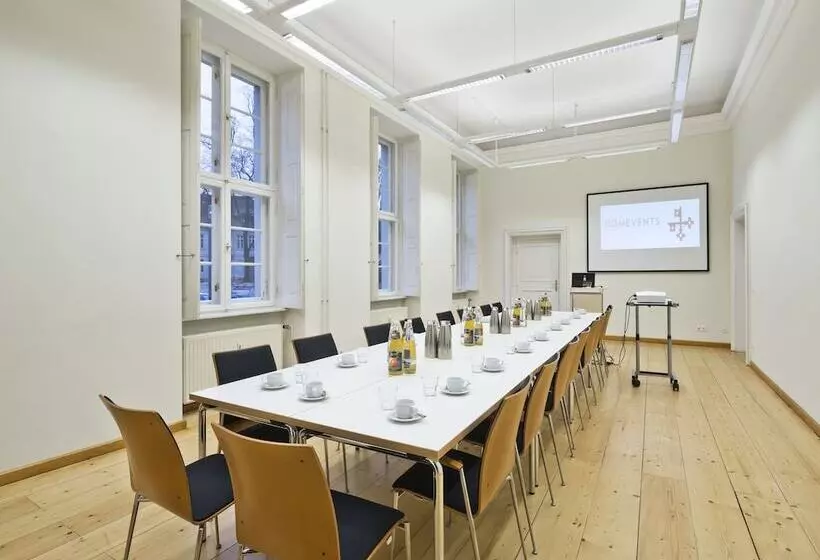 هتل Restaurant Remise