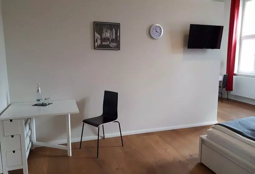 هتل Restaurant Remise